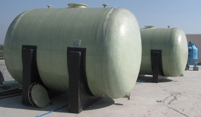 精心打造優(yōu)質(zhì)玻璃鋼儲(chǔ)罐化工儲(chǔ)罐質(zhì)量第一服務(wù)完美